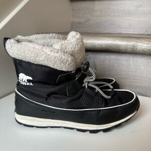 Sorel Black Whitney Carnival
Waterproof Snow Winter Boots size 6